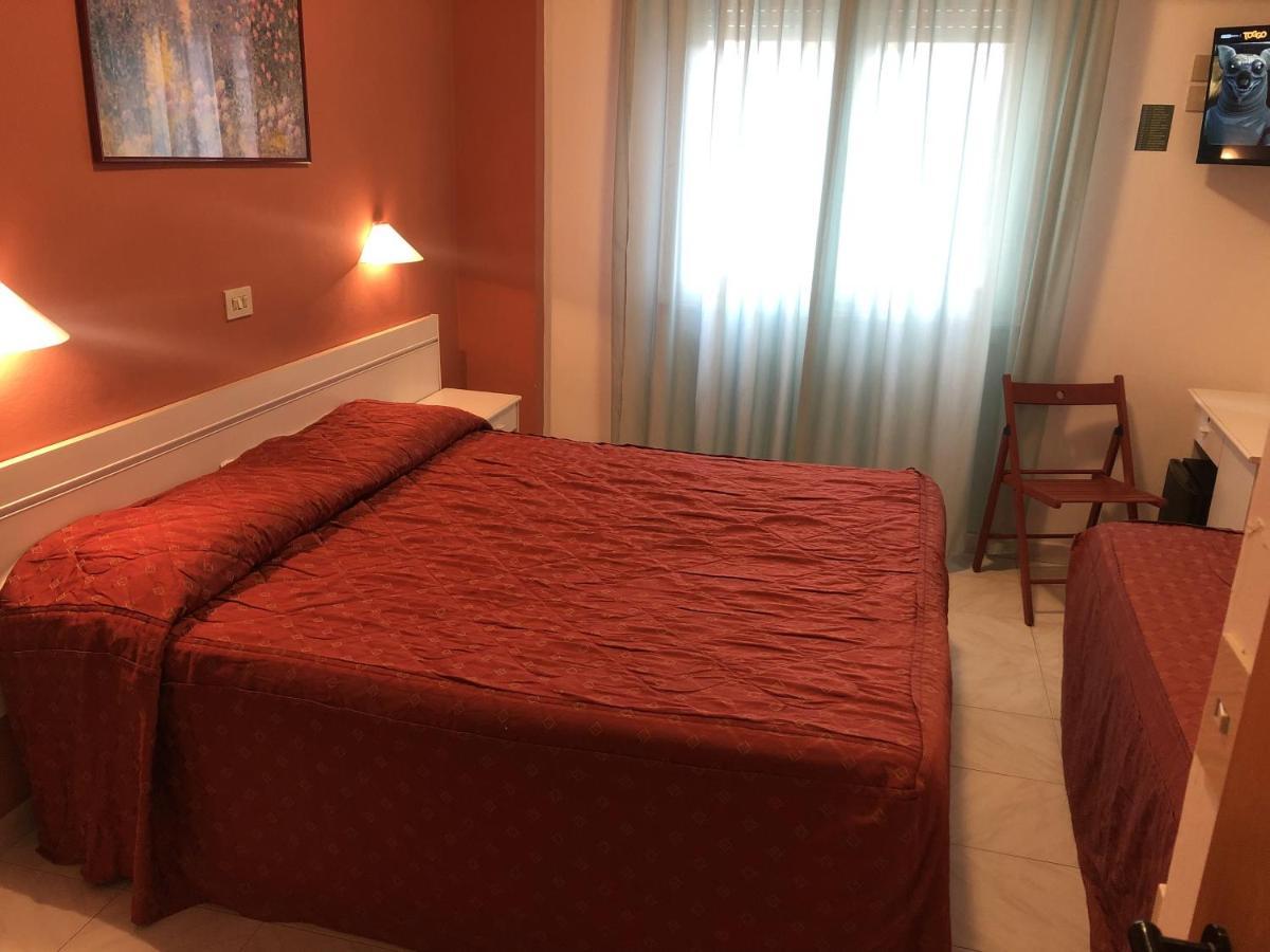 Hotel Regina Lido di Camaiore Extérieur photo