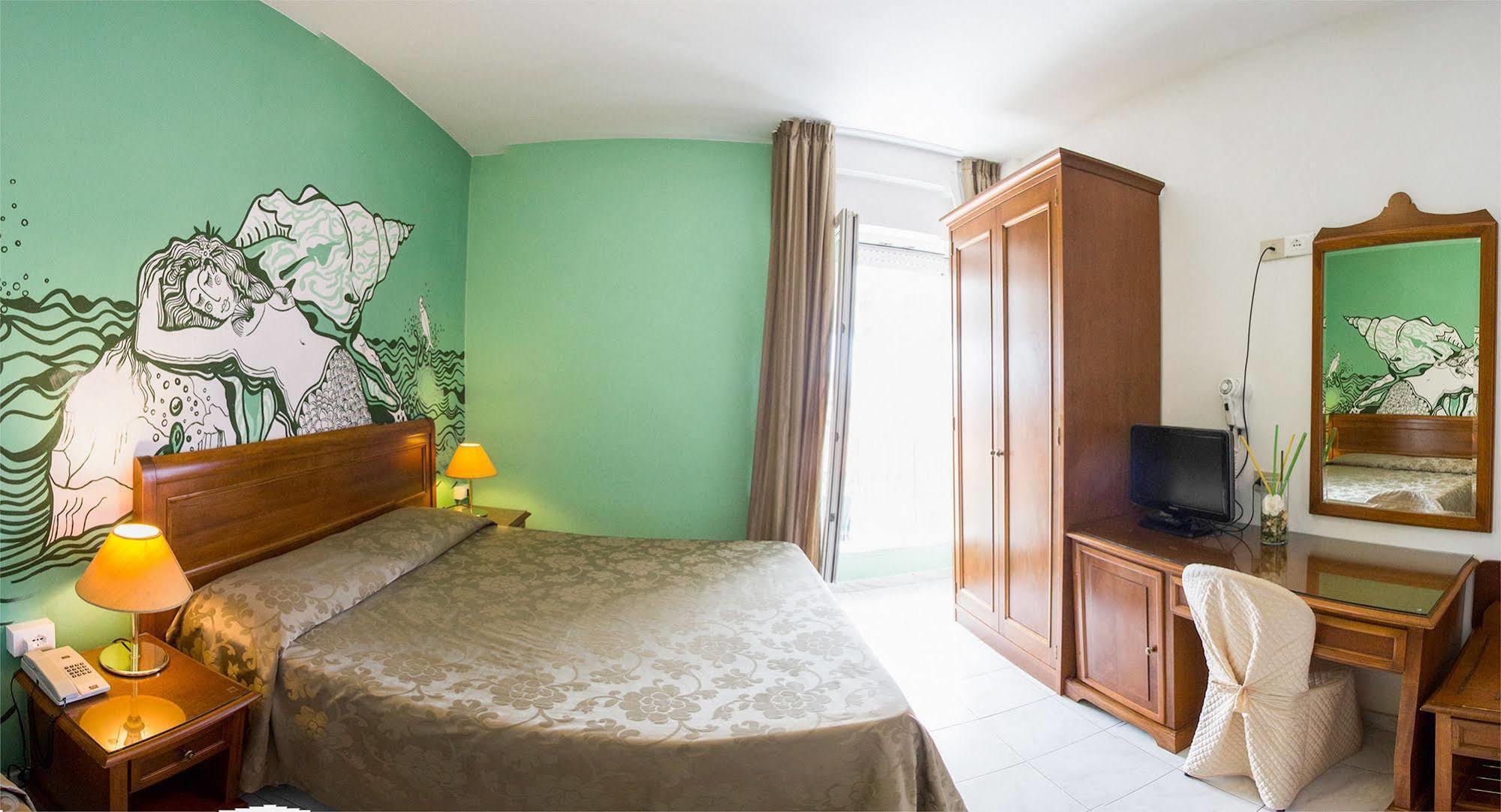 Hotel Regina Lido di Camaiore Extérieur photo