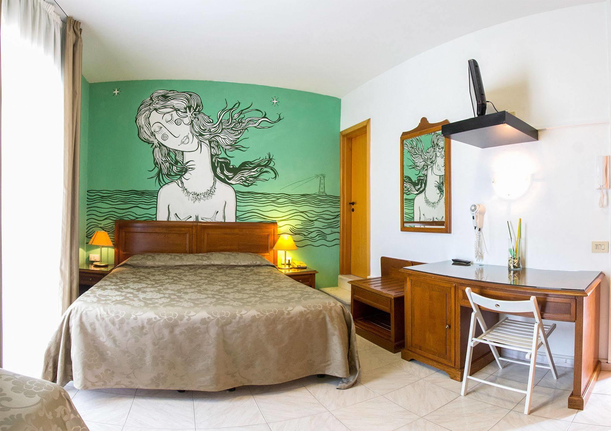 Hotel Regina Lido di Camaiore Extérieur photo
