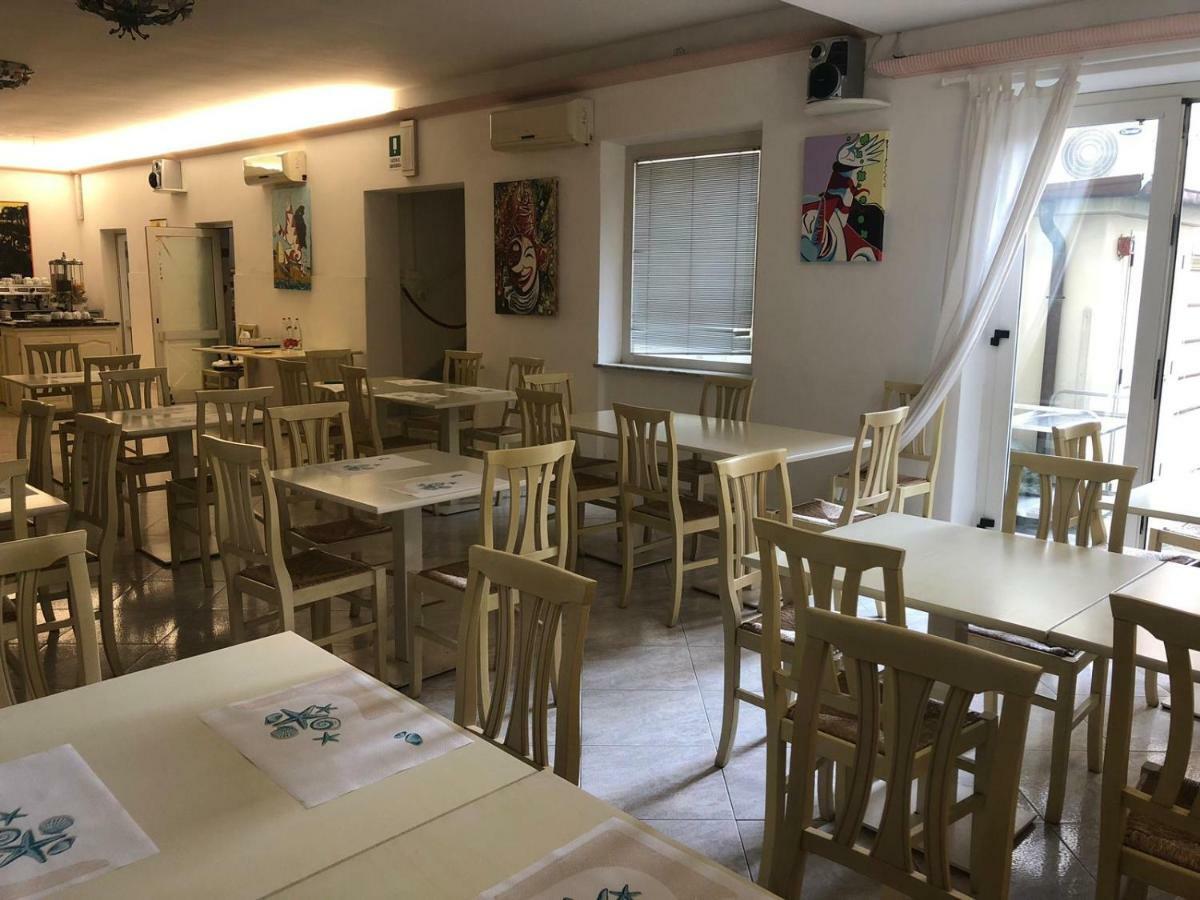 Hotel Regina Lido di Camaiore Extérieur photo